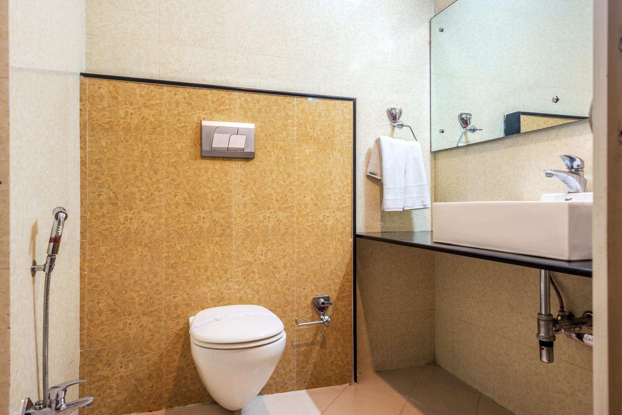 Treebo Trend Grand Plaza Nampally 海得拉巴 外观 照片