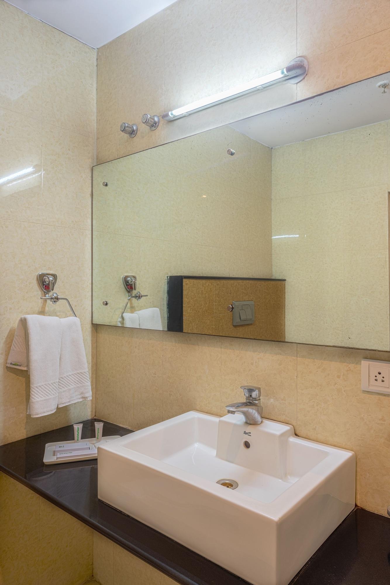 Treebo Trend Grand Plaza Nampally 海得拉巴 外观 照片