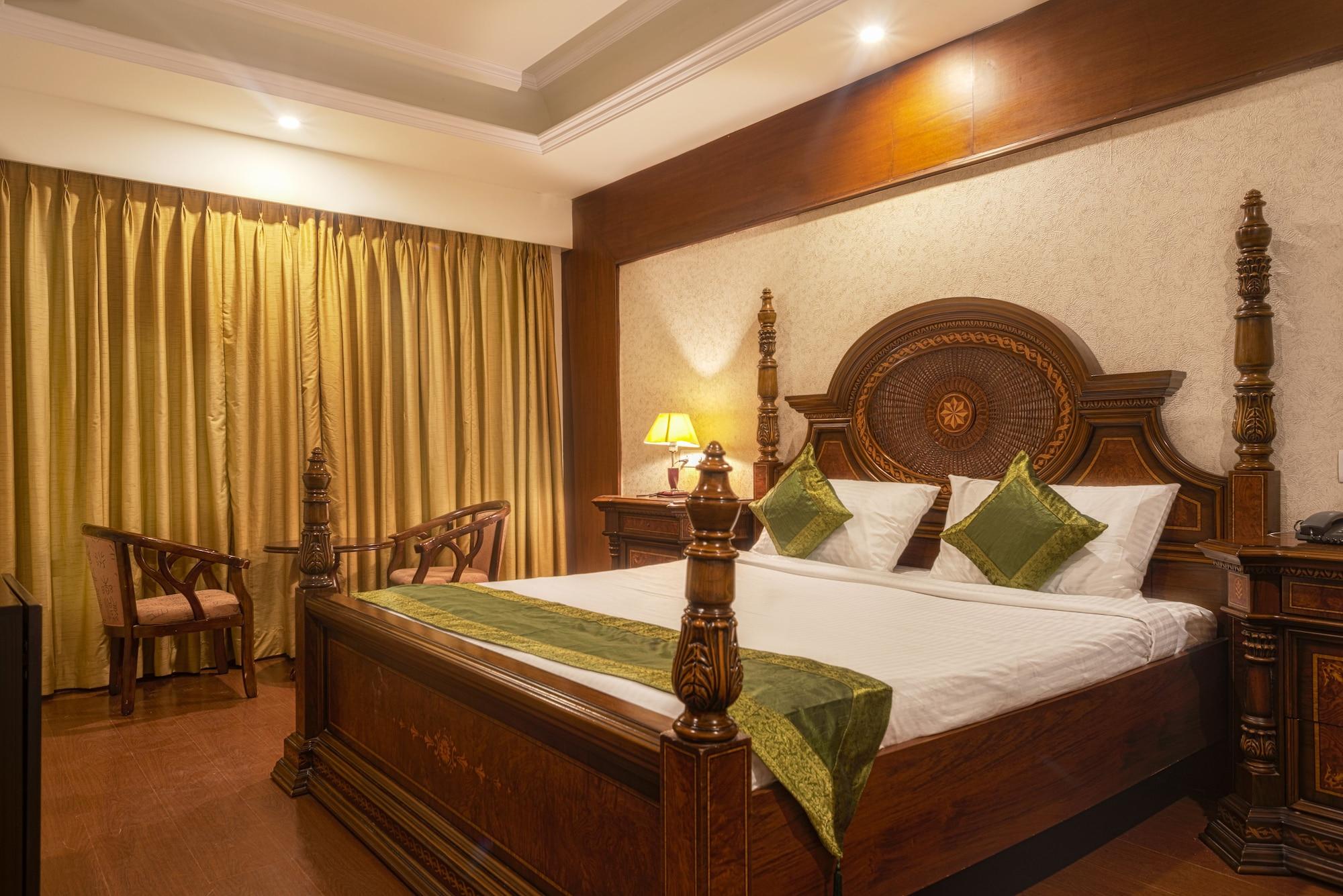 Treebo Trend Grand Plaza Nampally 海得拉巴 外观 照片