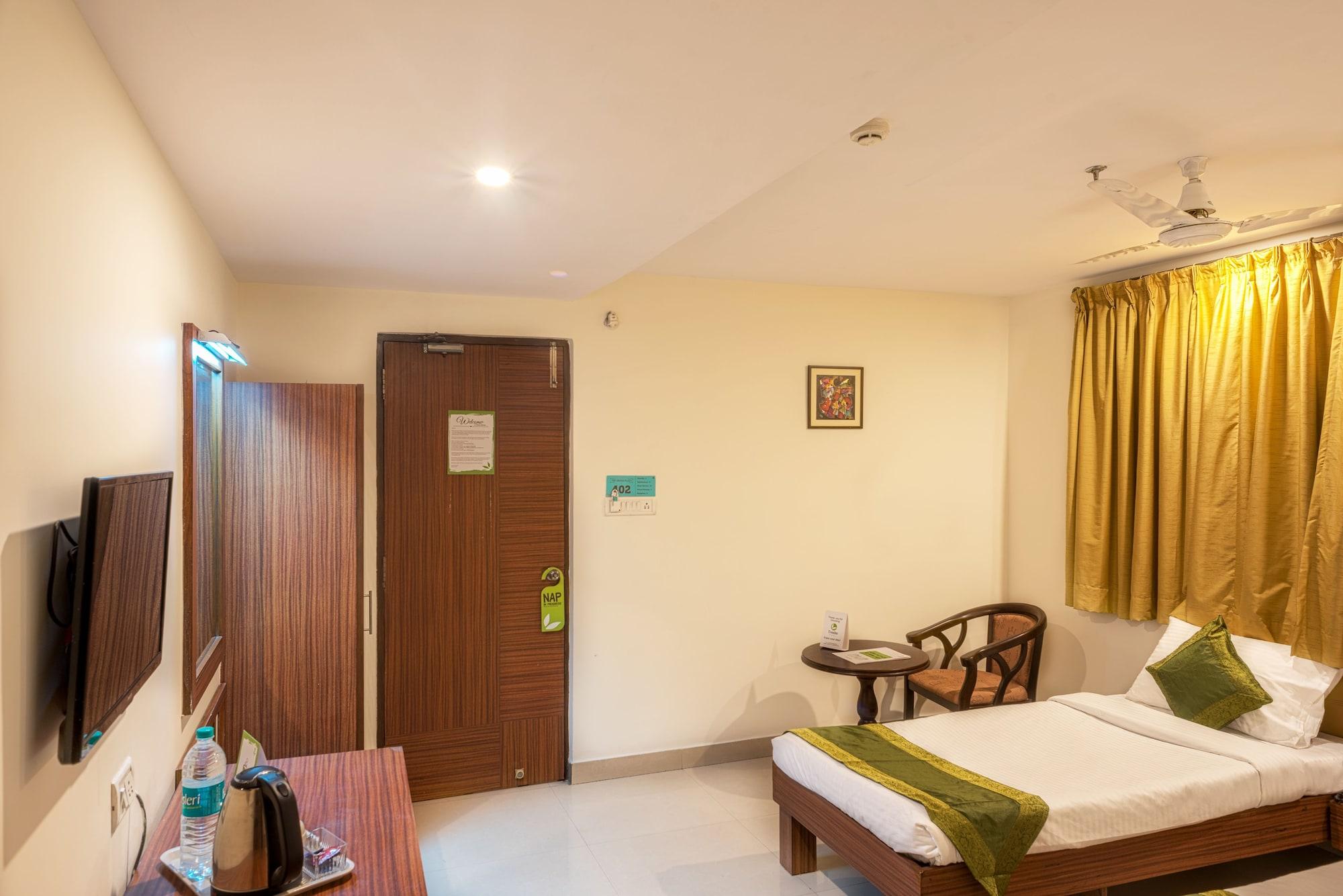Treebo Trend Grand Plaza Nampally 海得拉巴 外观 照片
