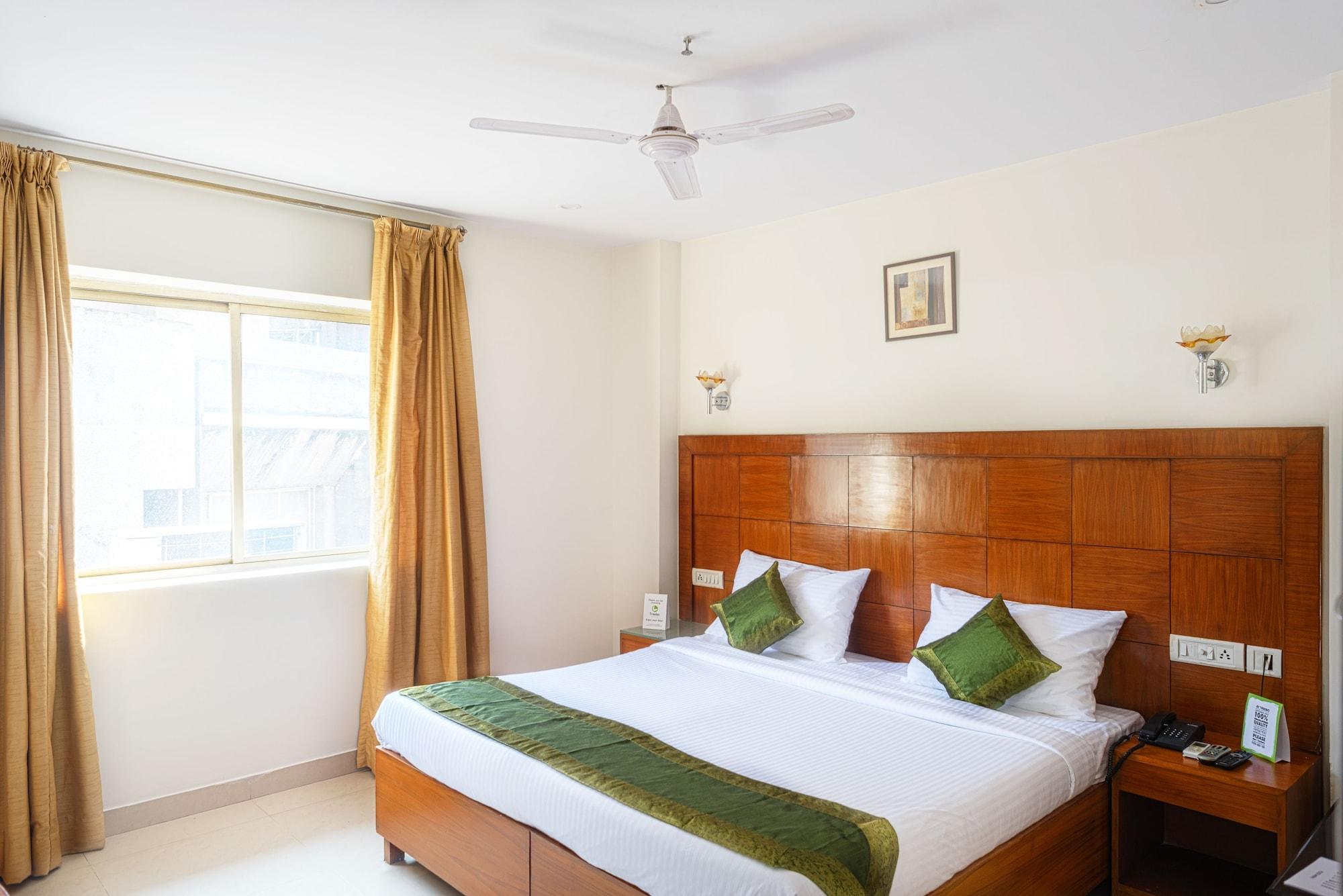 Treebo Trend Grand Plaza Nampally 海得拉巴 外观 照片