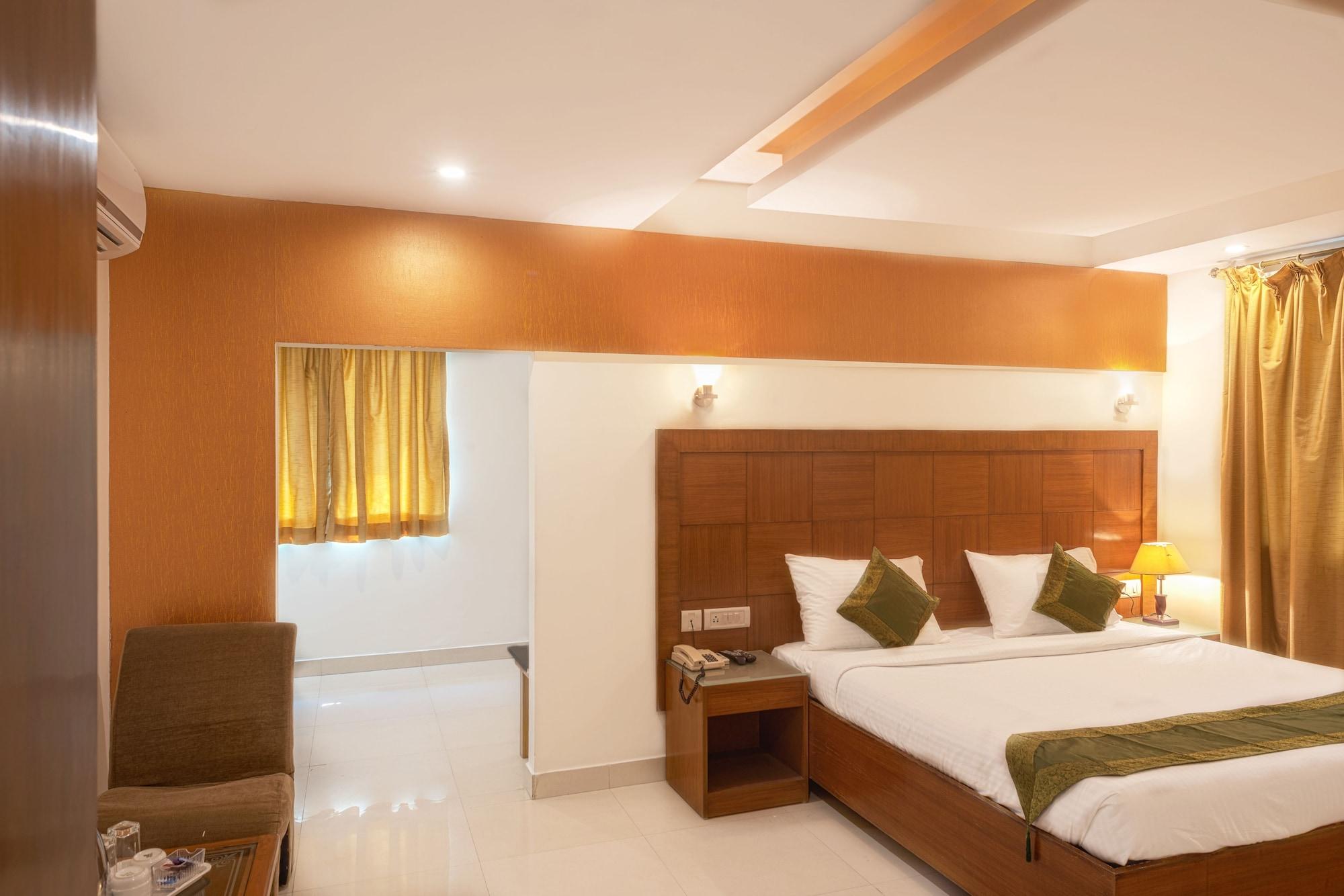 Treebo Trend Grand Plaza Nampally 海得拉巴 外观 照片
