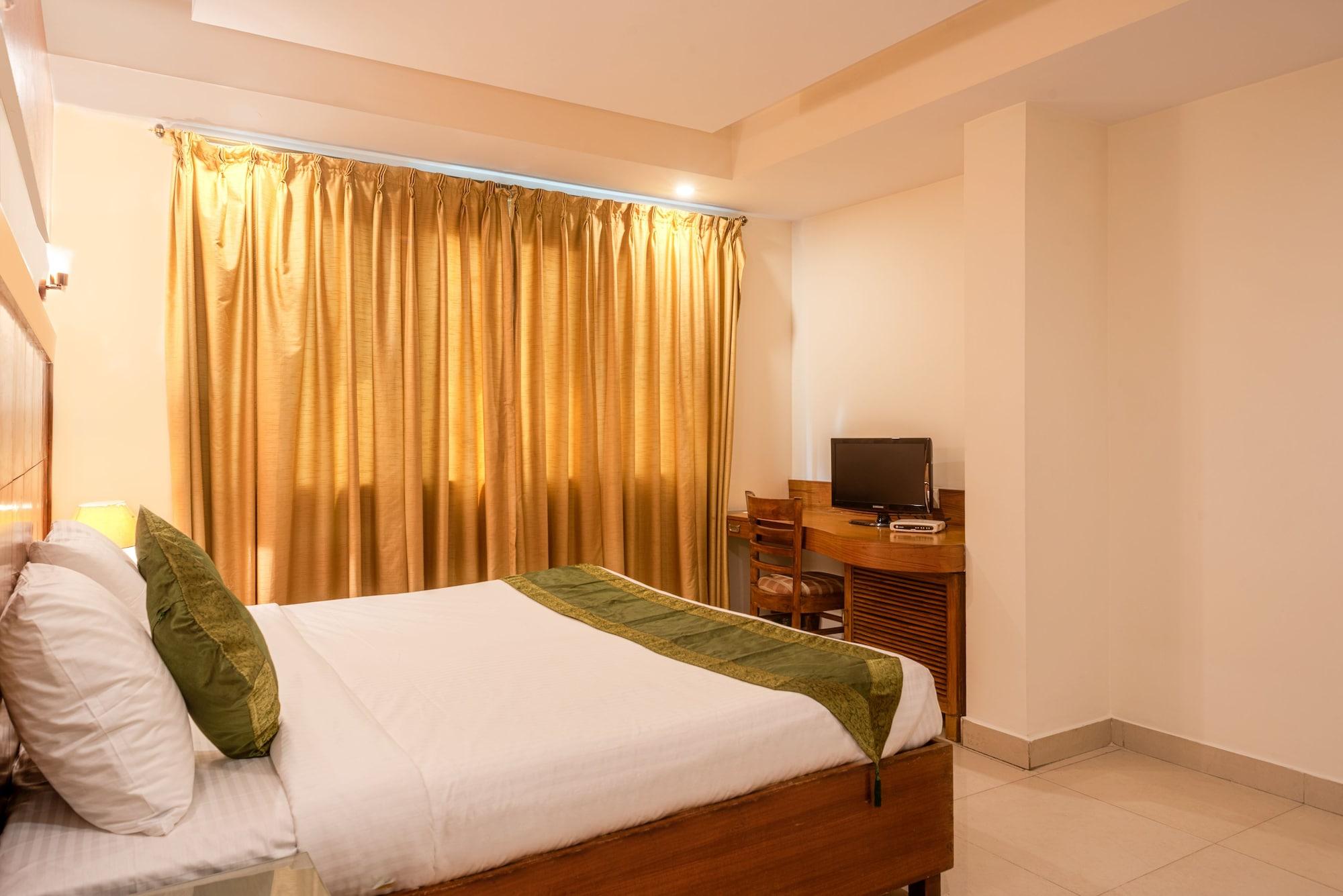 Treebo Trend Grand Plaza Nampally 海得拉巴 外观 照片